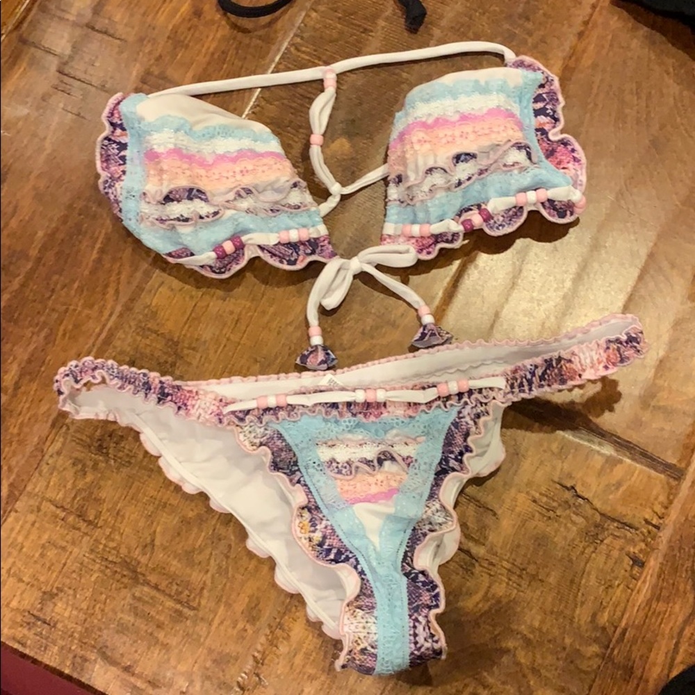 ALMARI Bikini set